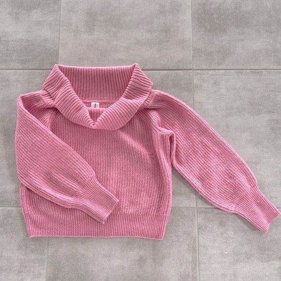 Gently Worn Abound Women's Pink Cropped Cowl/Turtleneck Sweater - XS - Picture 2 of 7